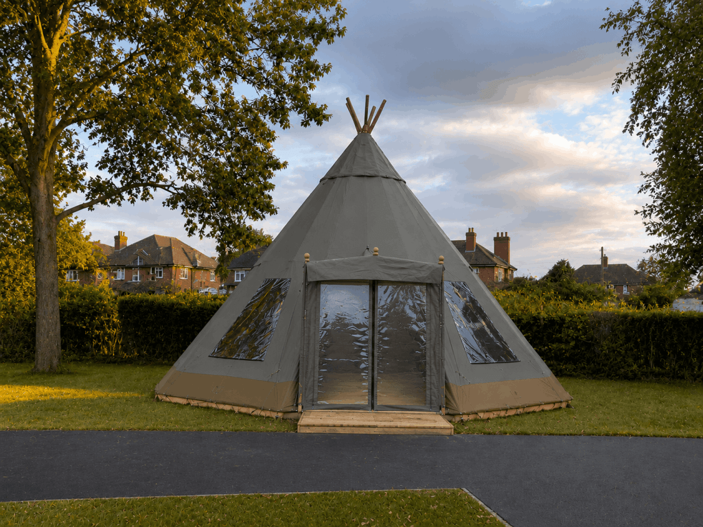 Midi Tipi Forest Green clearview pvc door 1